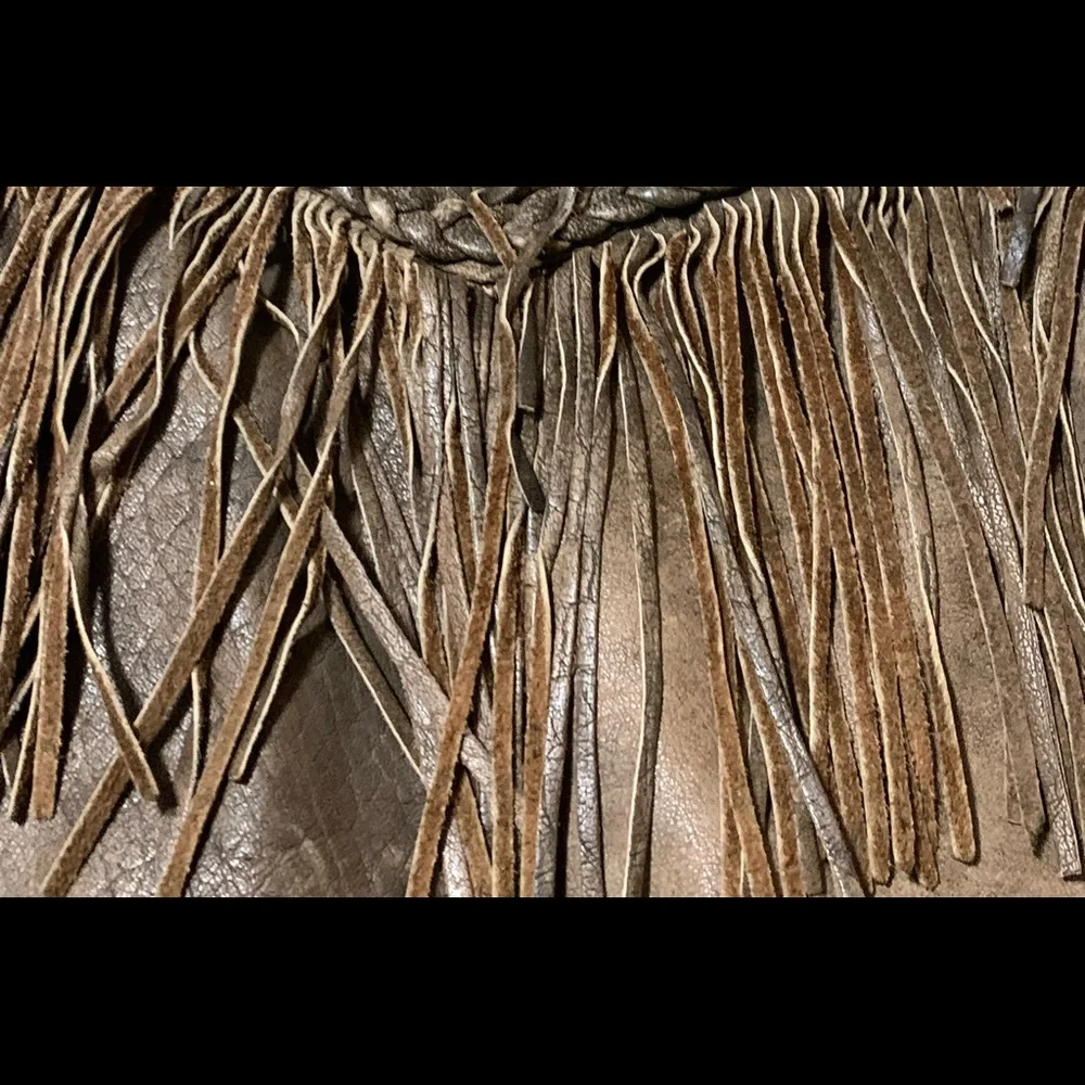 Unisex leather jacket size large - Picture 3 of 13